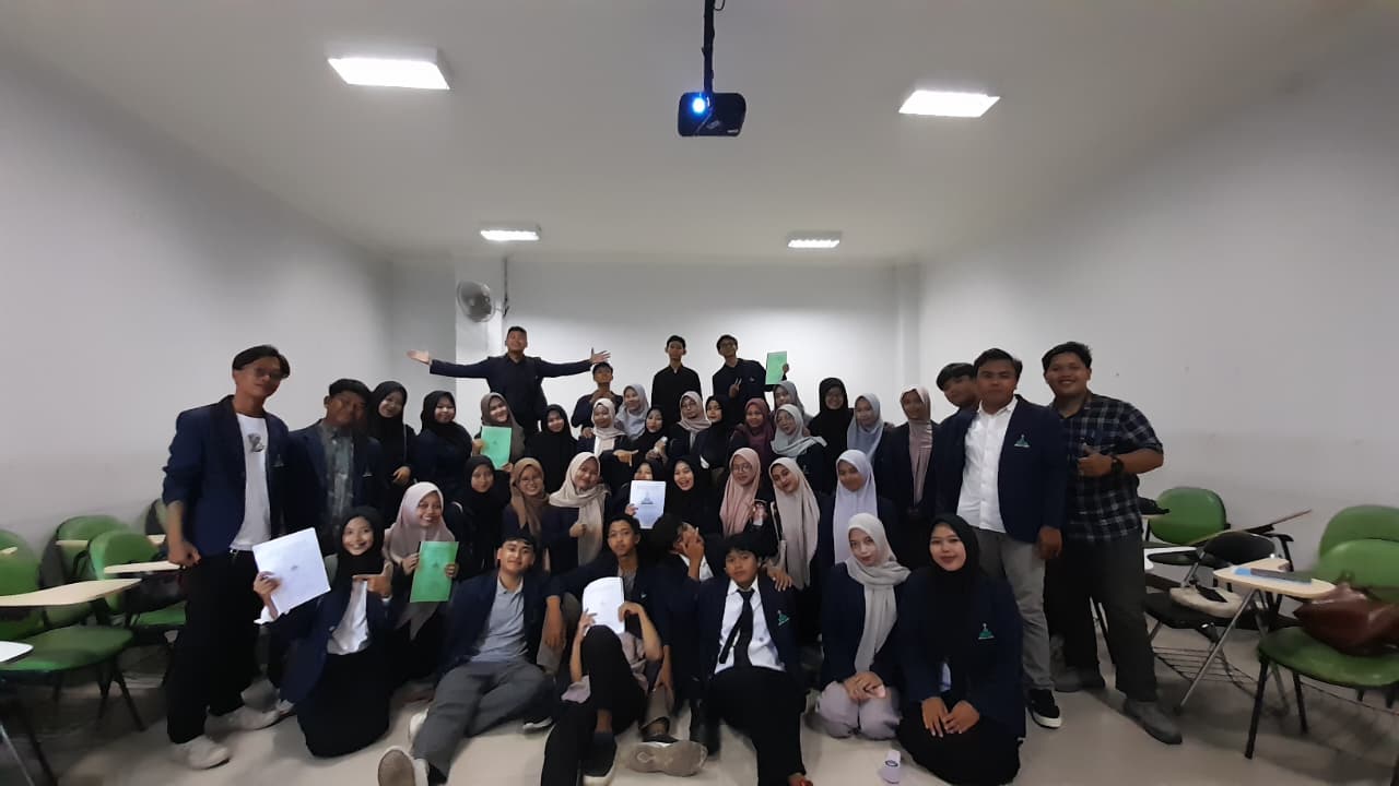 Mahasiswa PTK Gelar Seminar Proposal sebagai Ujian Tengah Semester